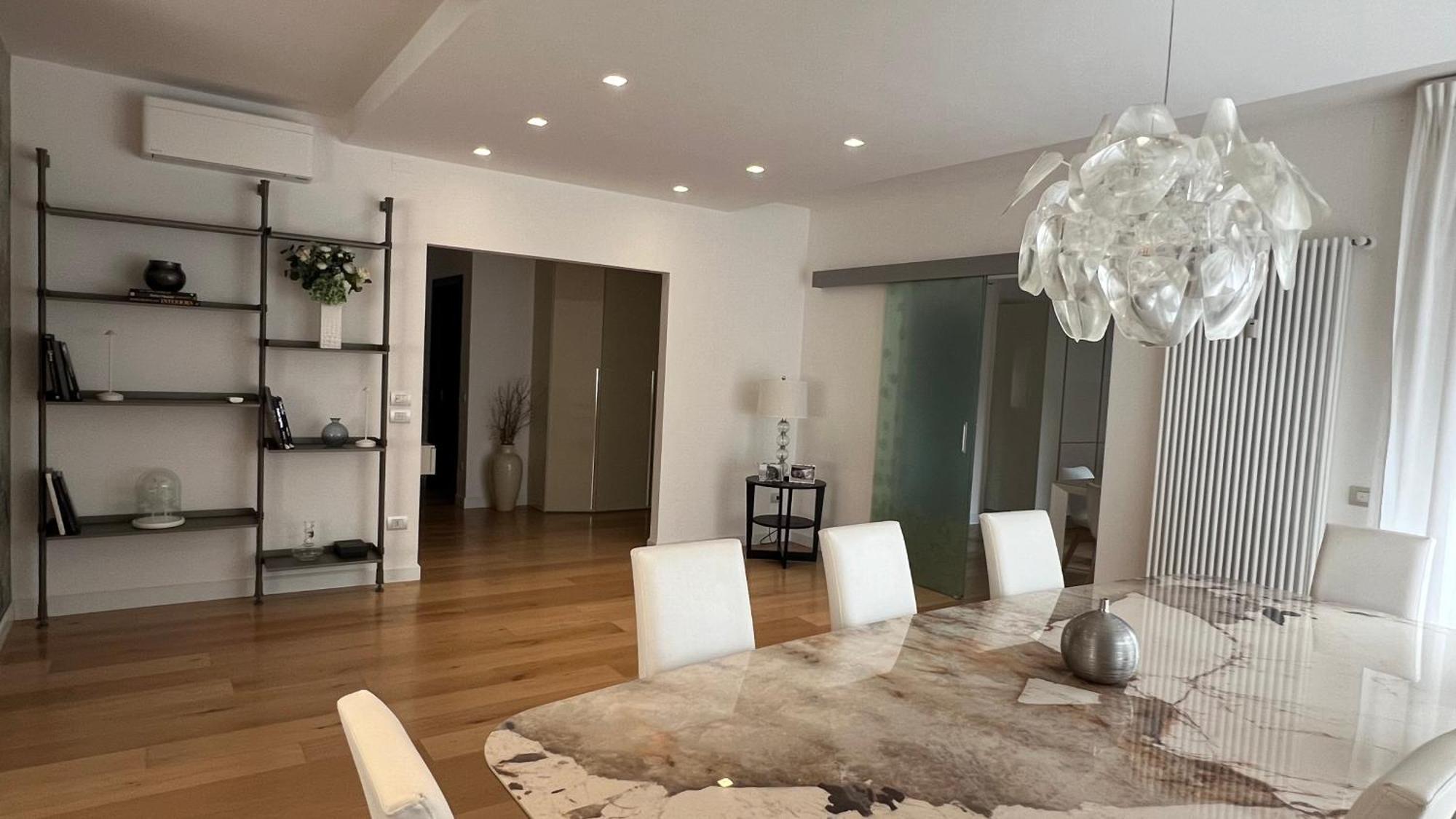 Design&Luxury Apartment Verona Buitenkant foto